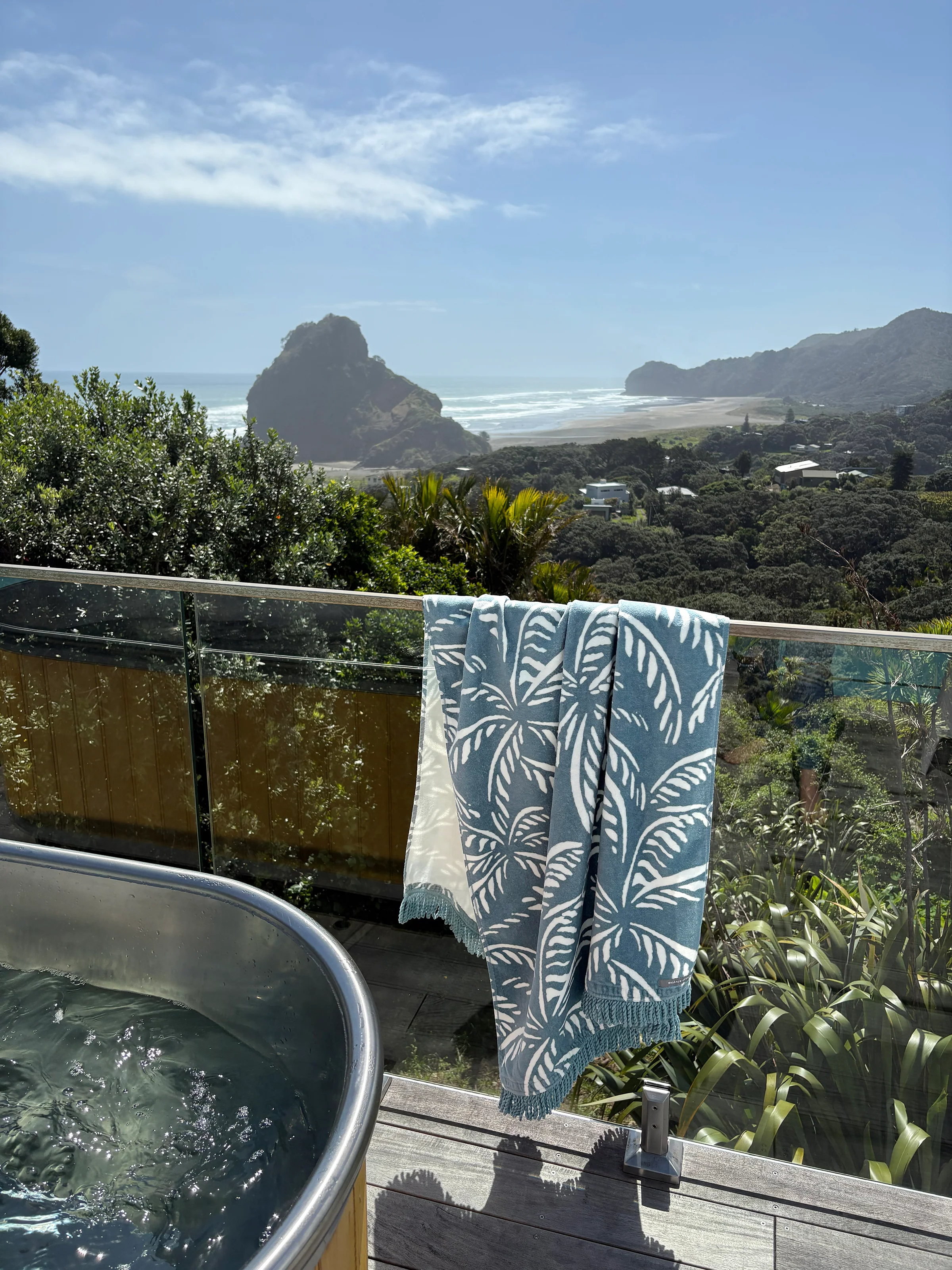 Alfresco Beach Towel - Image 3
