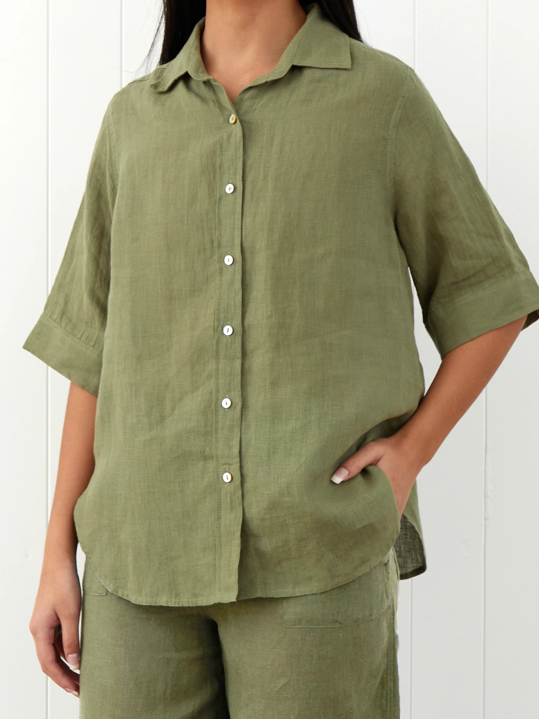 Amalfi Linen Shirt in Cactus - Image 3
