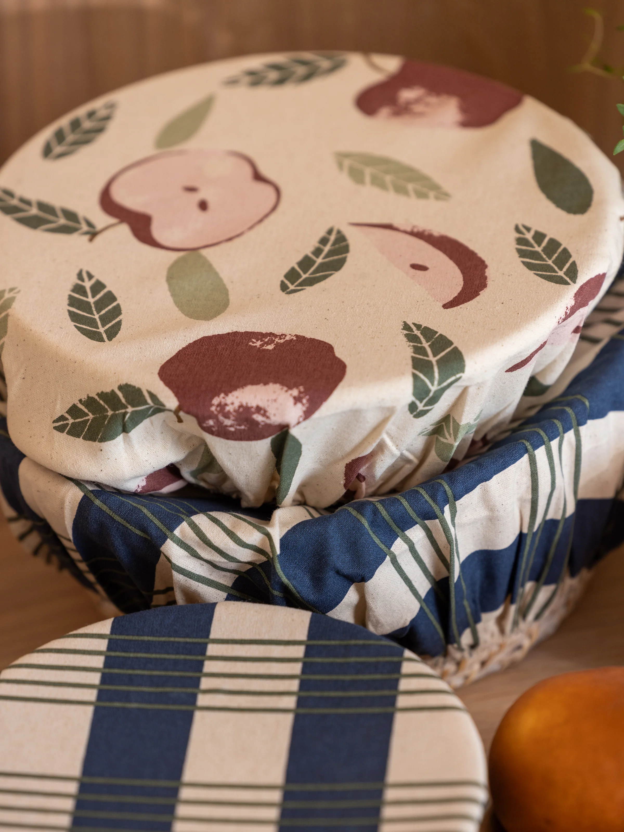 Apple Grove Dish Cover Set of 4 - Image 3