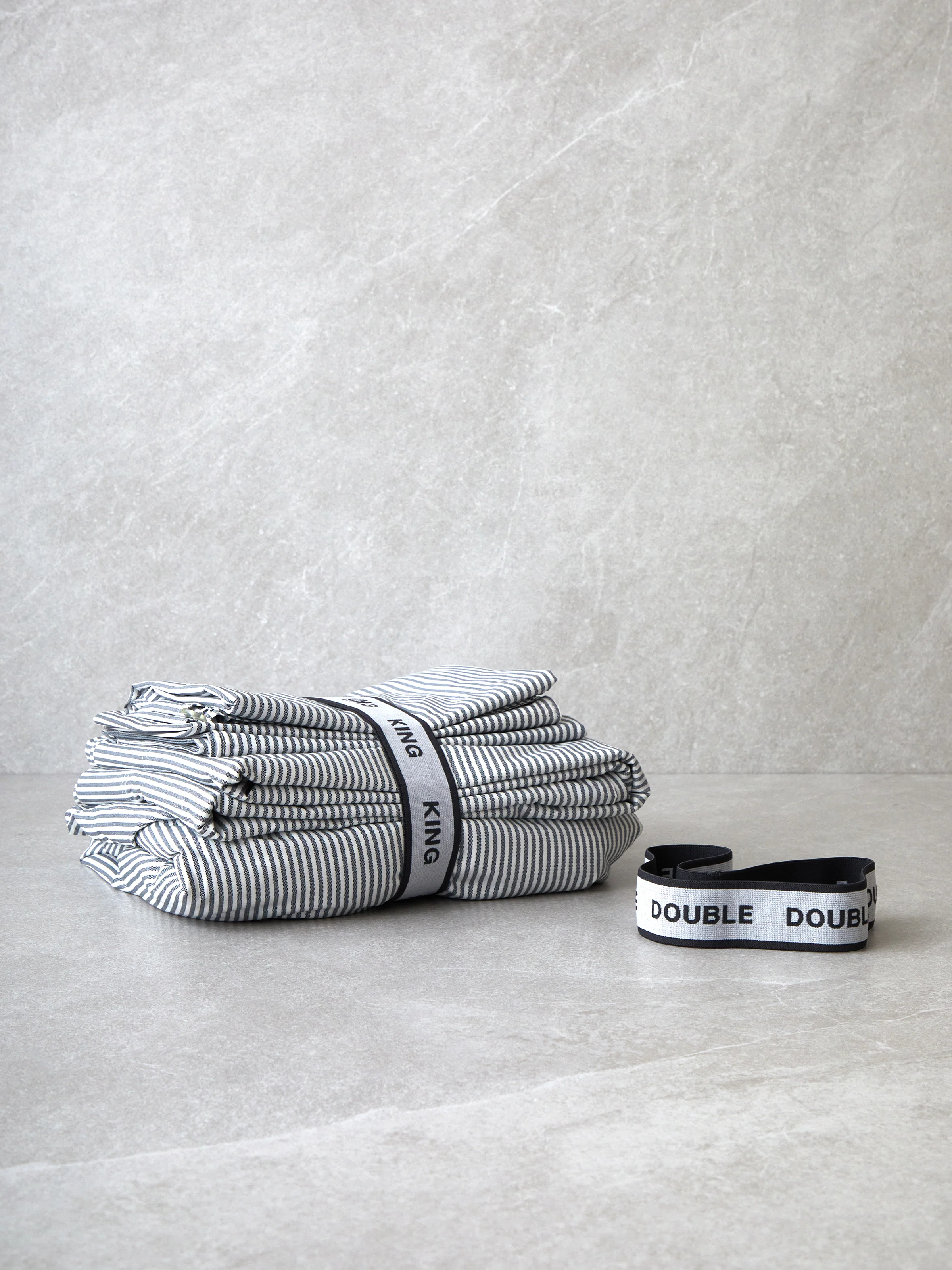 Bedding Organiser Bands Set of 2 - Image 4