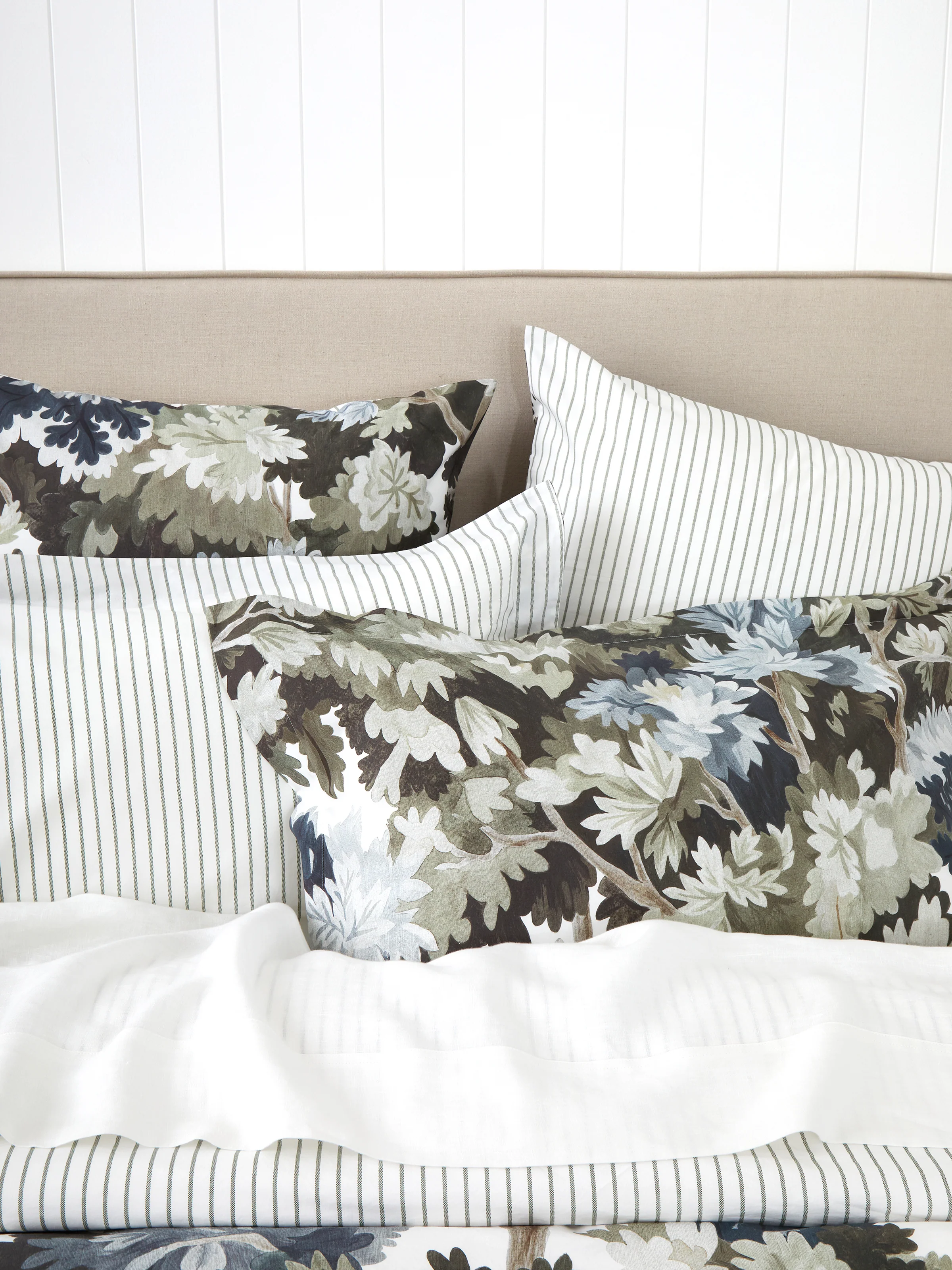 Canopy Duvet Cover Set - Image 2