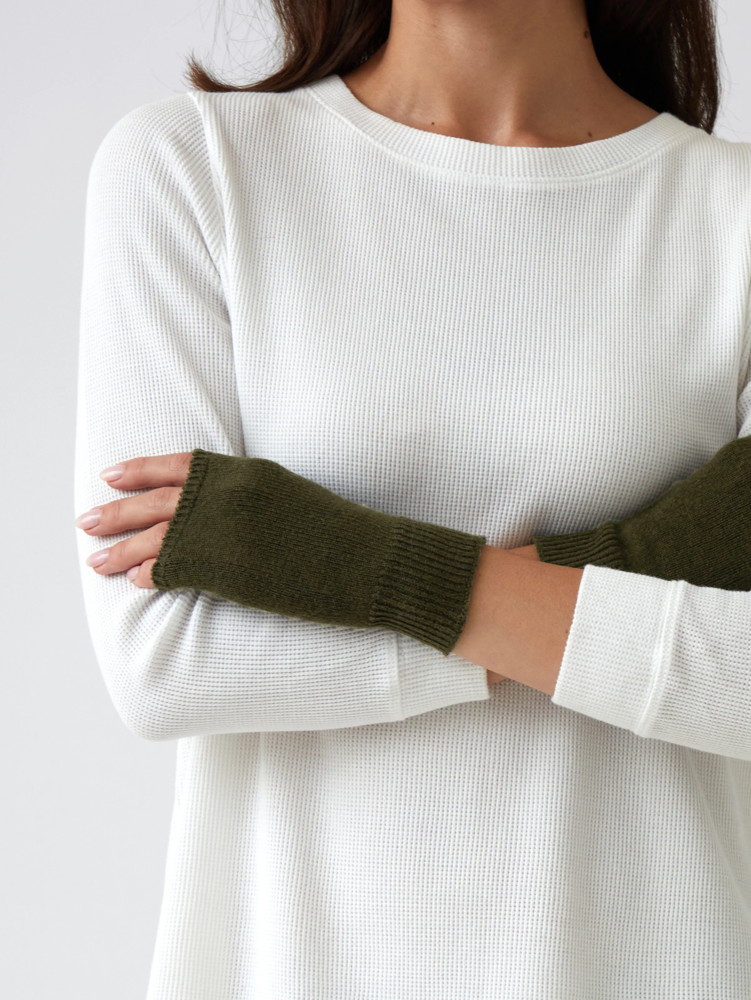 Cotton Cashmere Hand Warmers in Olive