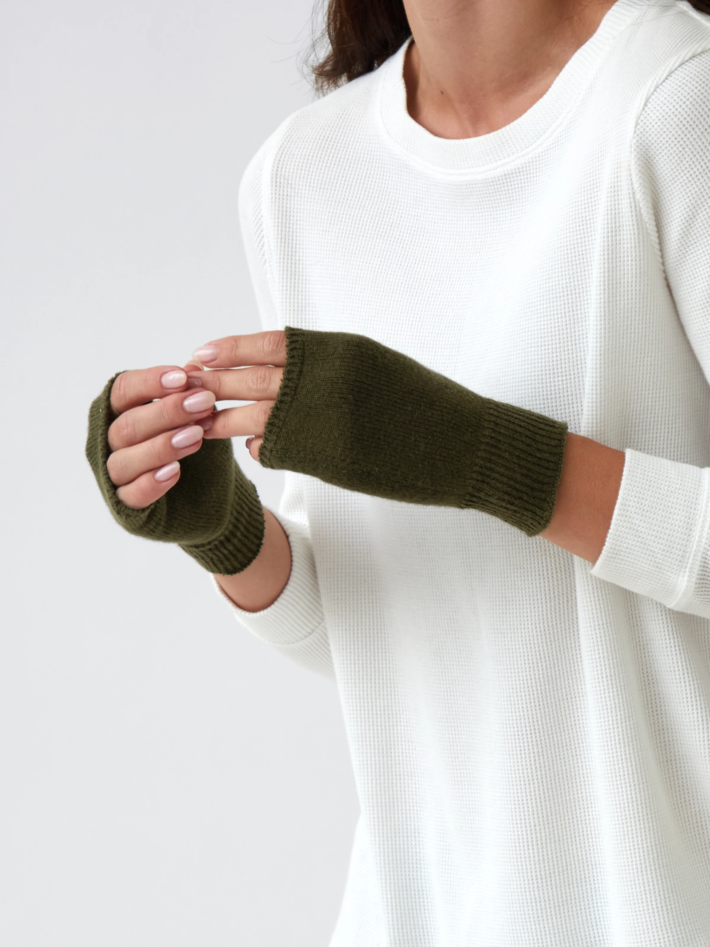 Cotton Cashmere Hand Warmers in Olive - Image 2
