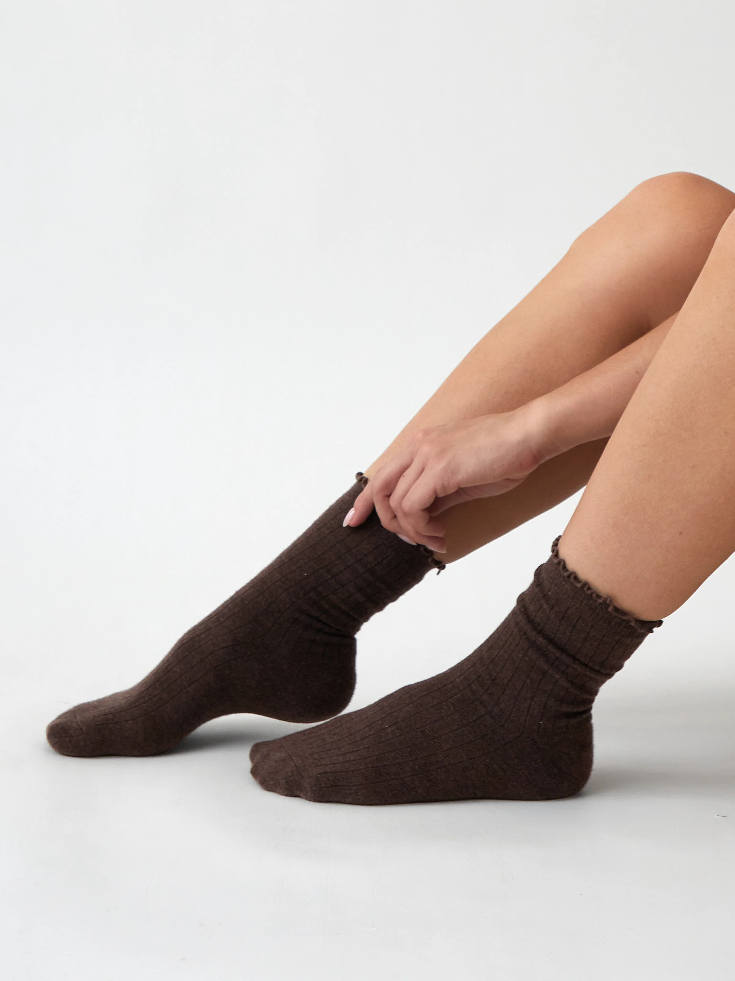 Cotton Cashmere Lounge Socks in Cocoa - Image 2