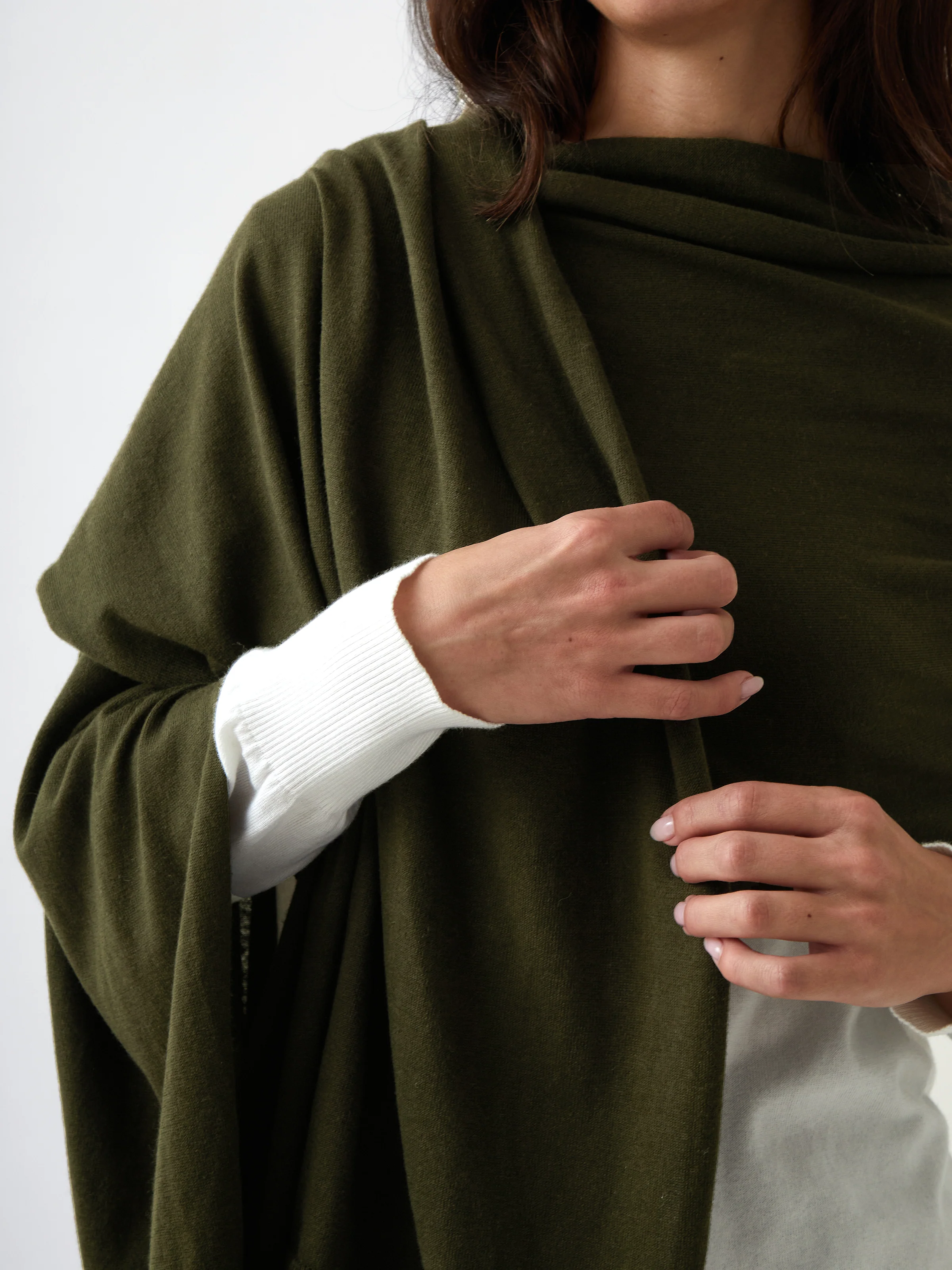 Cotton Cashmere Scarf in Olive - Image 2