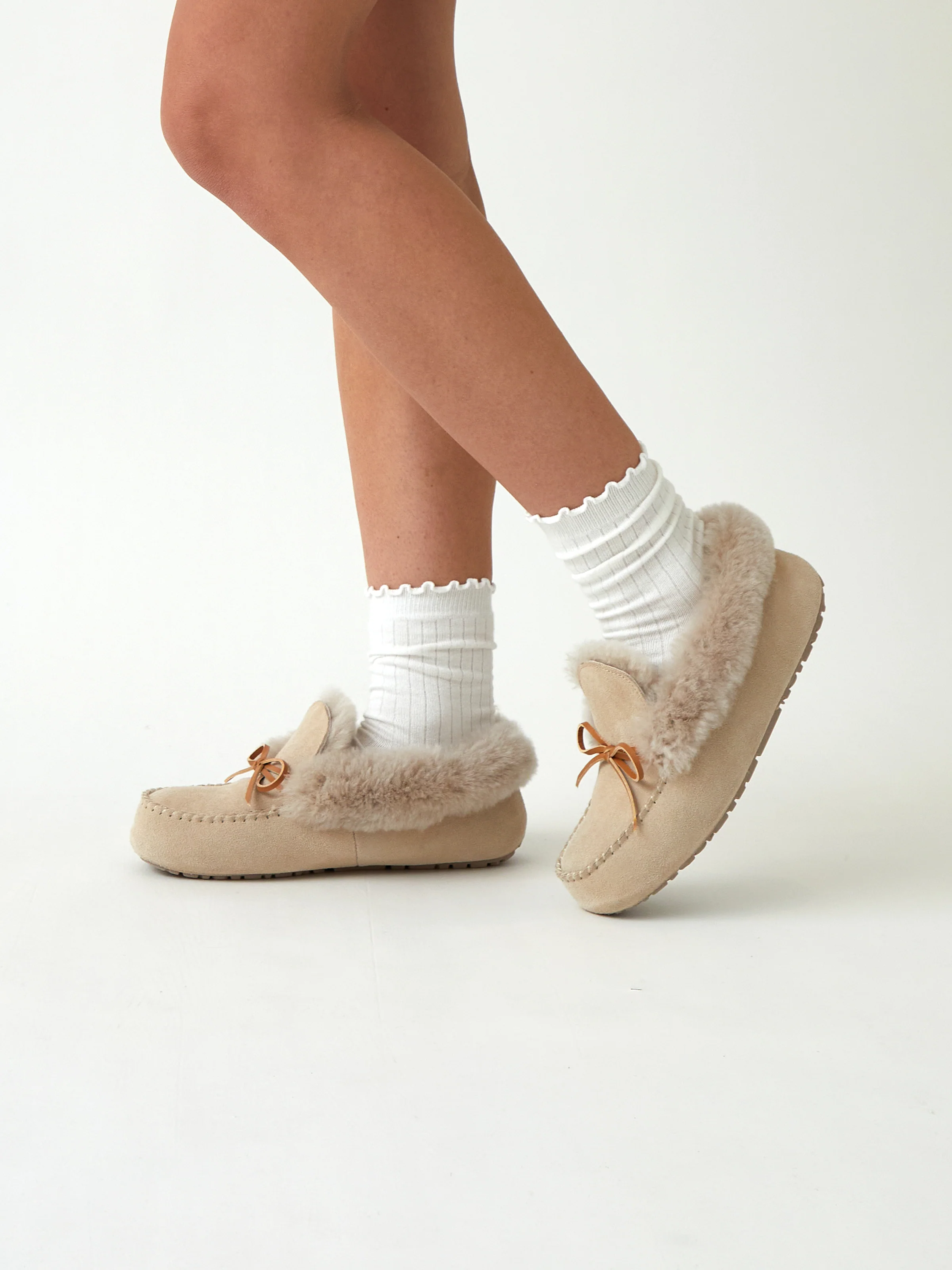 Cozy Slippers in Champagne - Image 3