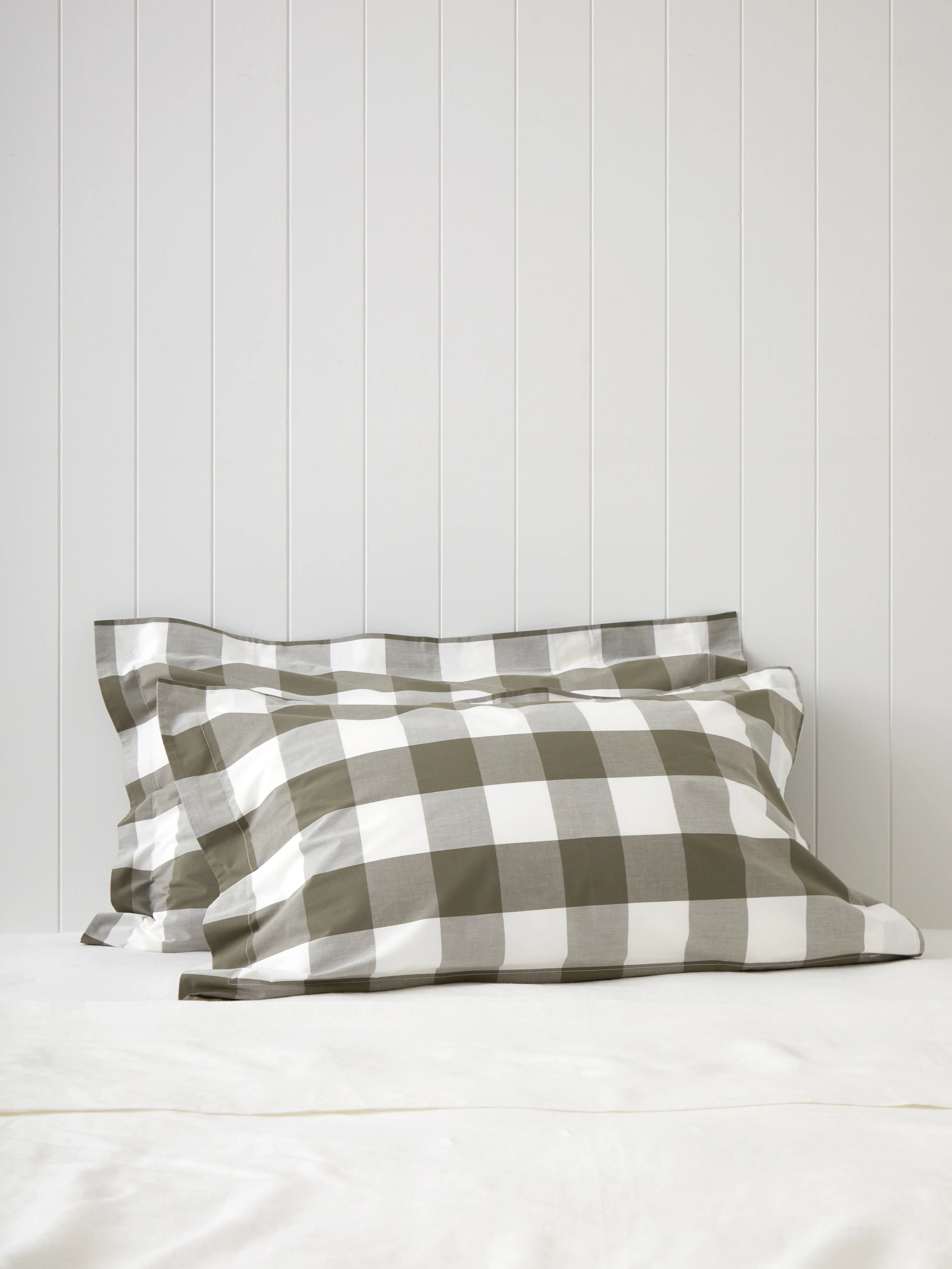 Kawakawa Oxford Pillowcase Set