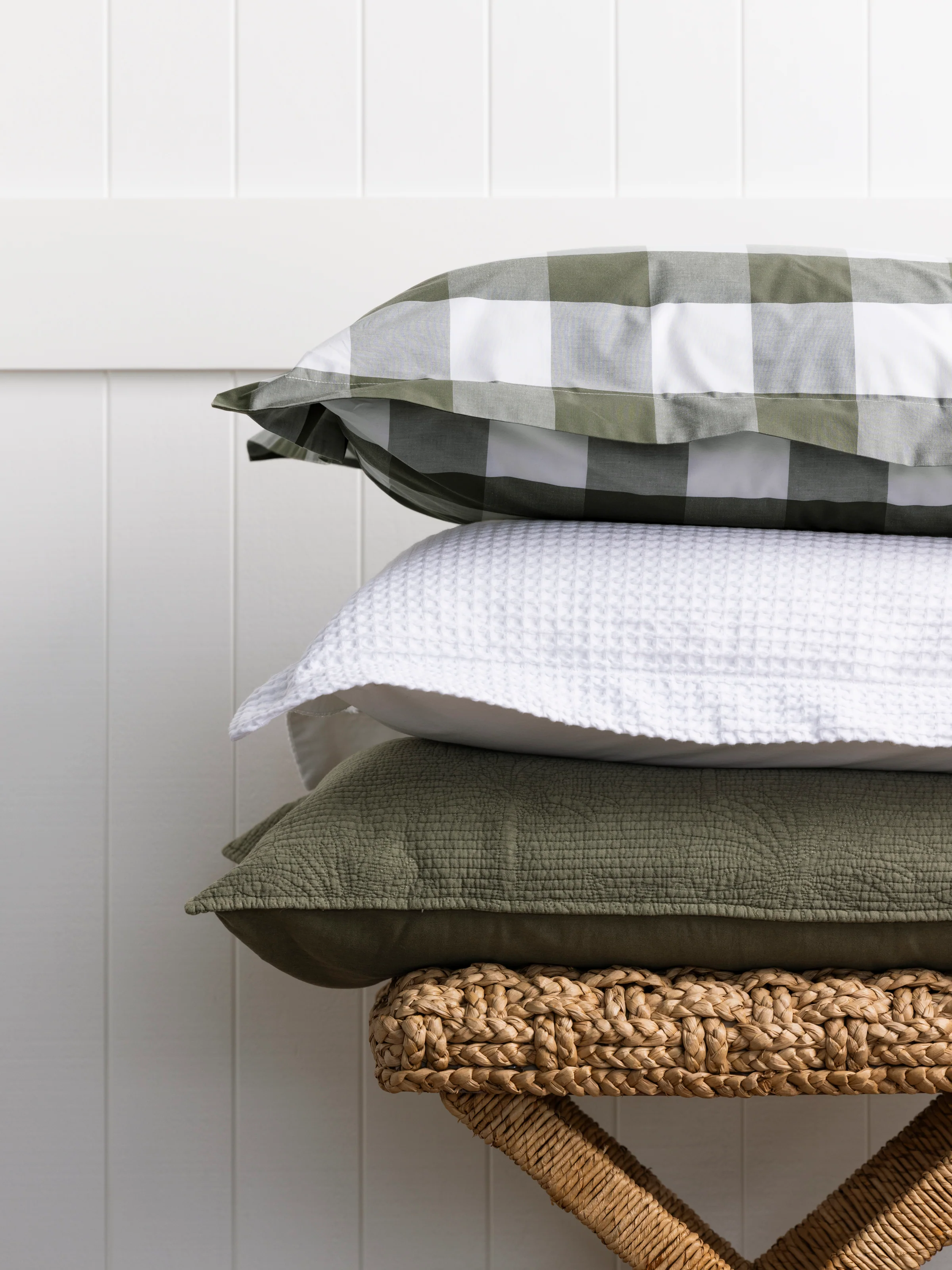 Kawakawa Oxford Pillowcase Set - Image 2