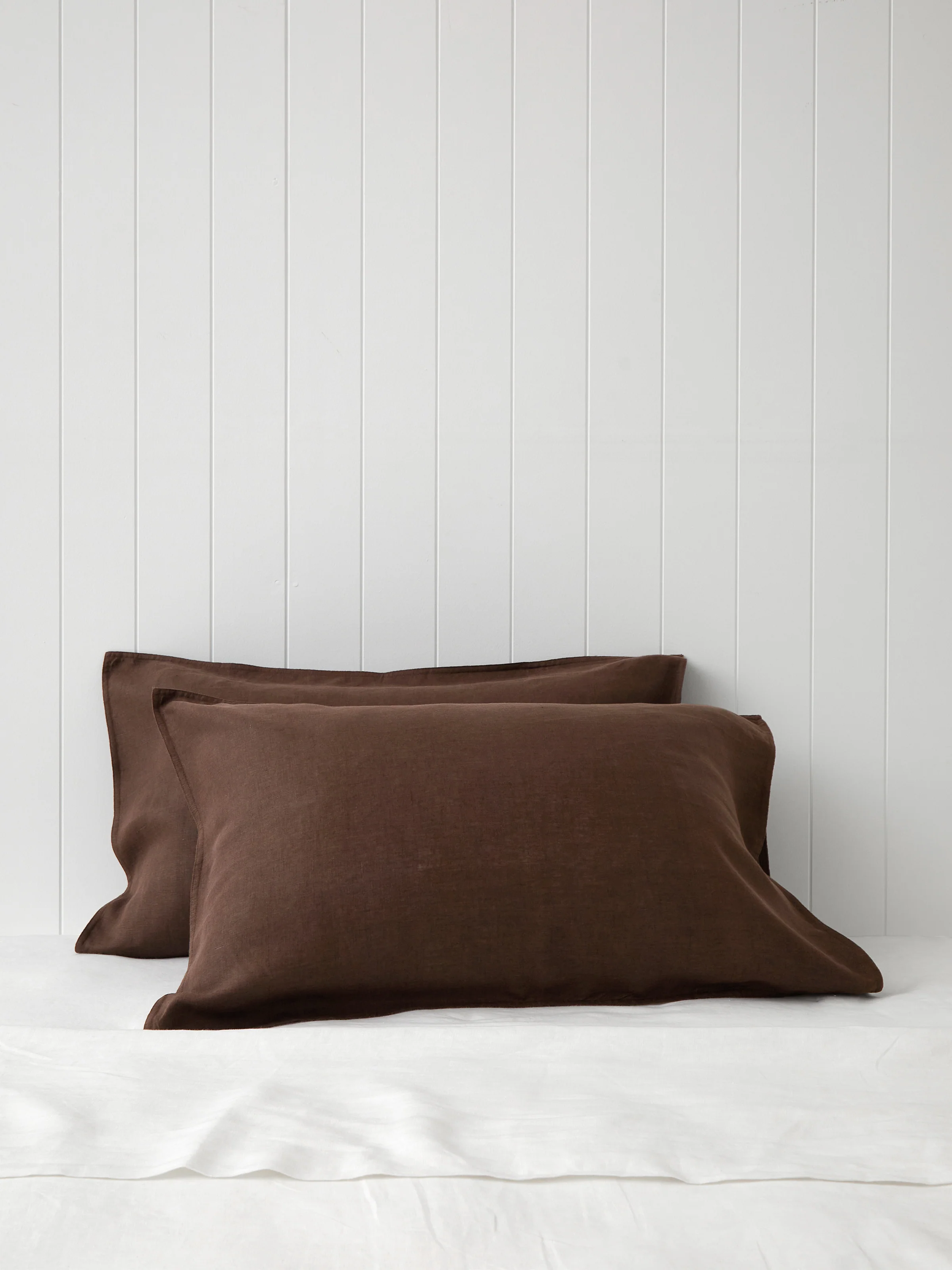 Loft Linen Standard Pillowcase Set in Cocoa
