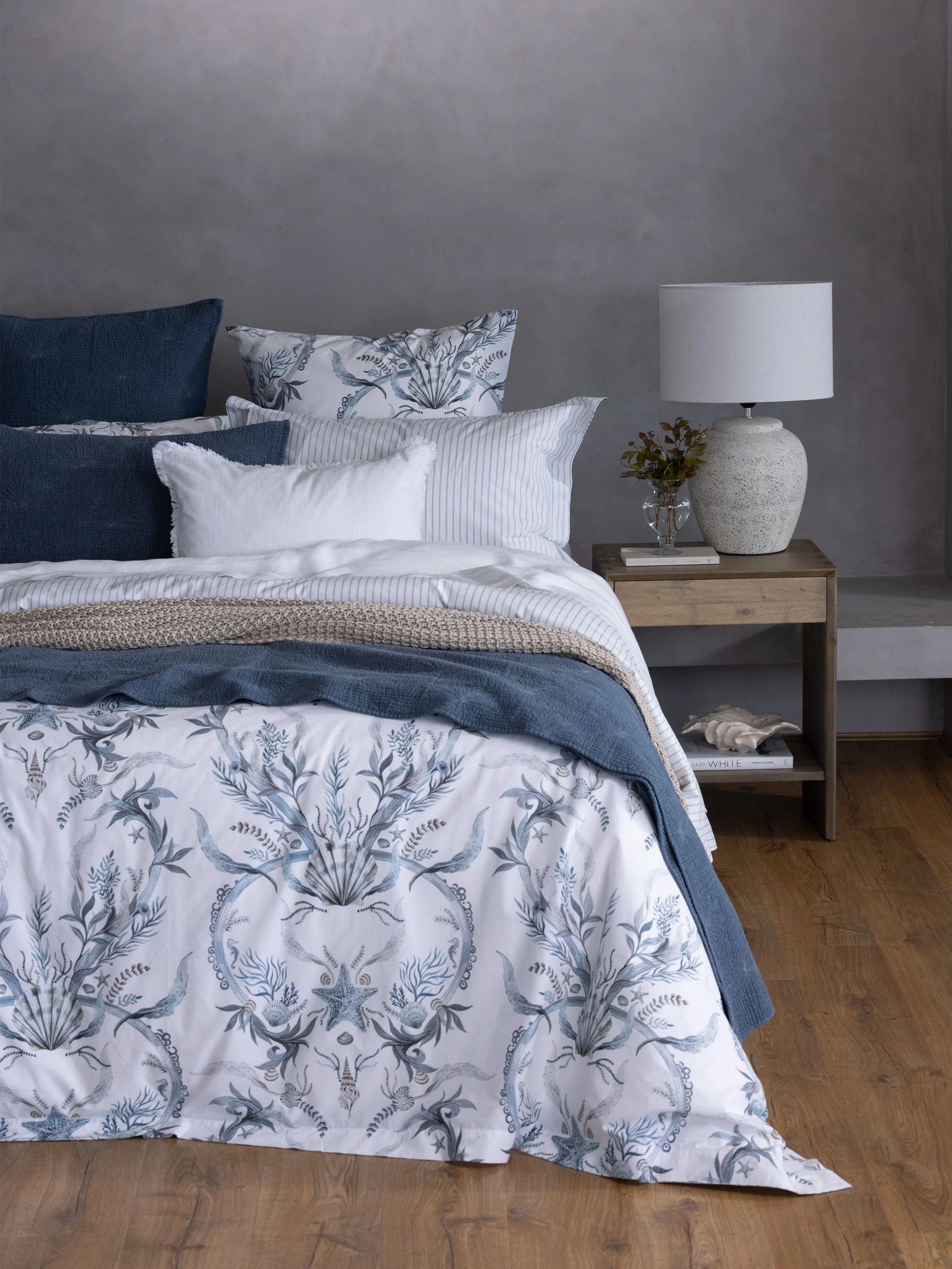 Marrakech Quilt in Dark Blue - Image 5
