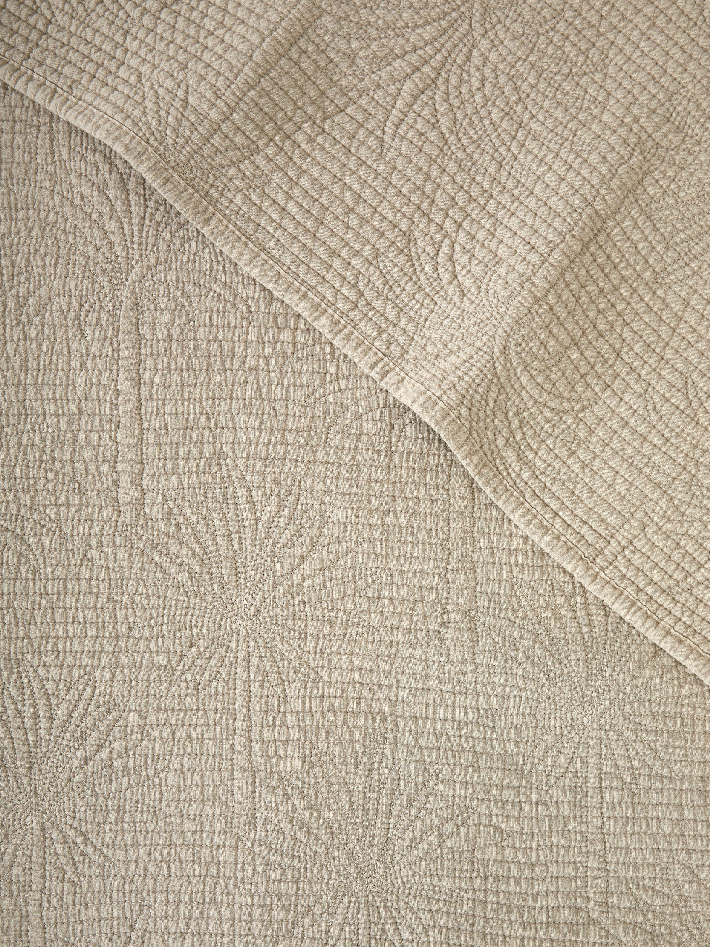 Marrakech Quilt in Natural - Image 4