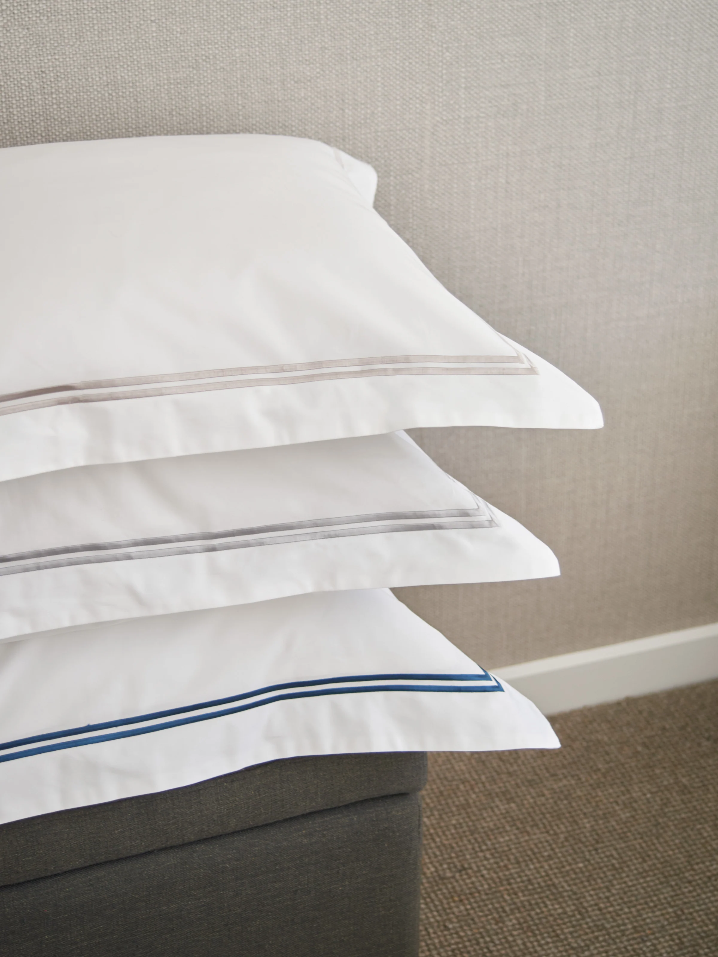 Monarch Accent Oxford Pillowcase Set - Image 2