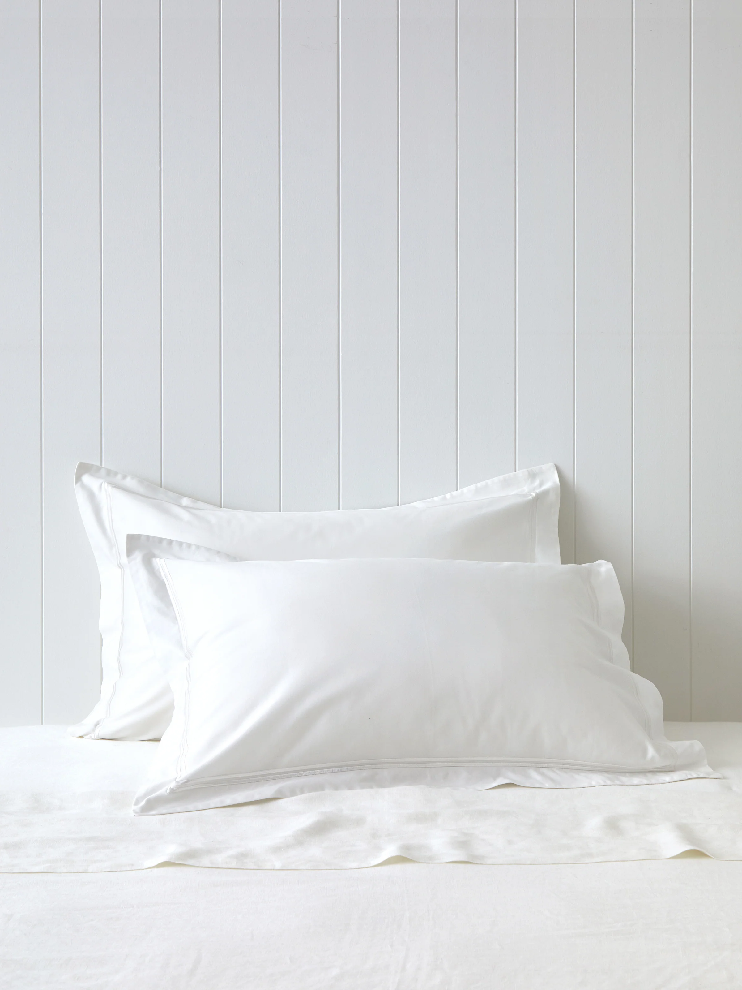 Monarch Oxford Pillowcase Set in White
