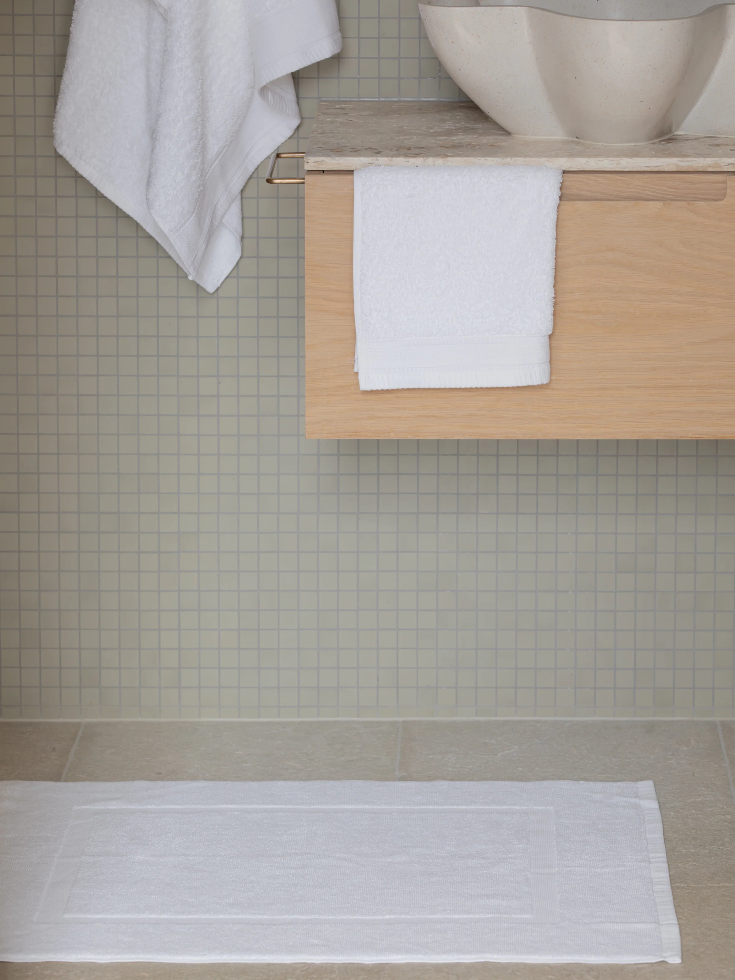 Oasis Bath Towel in White - Image 5