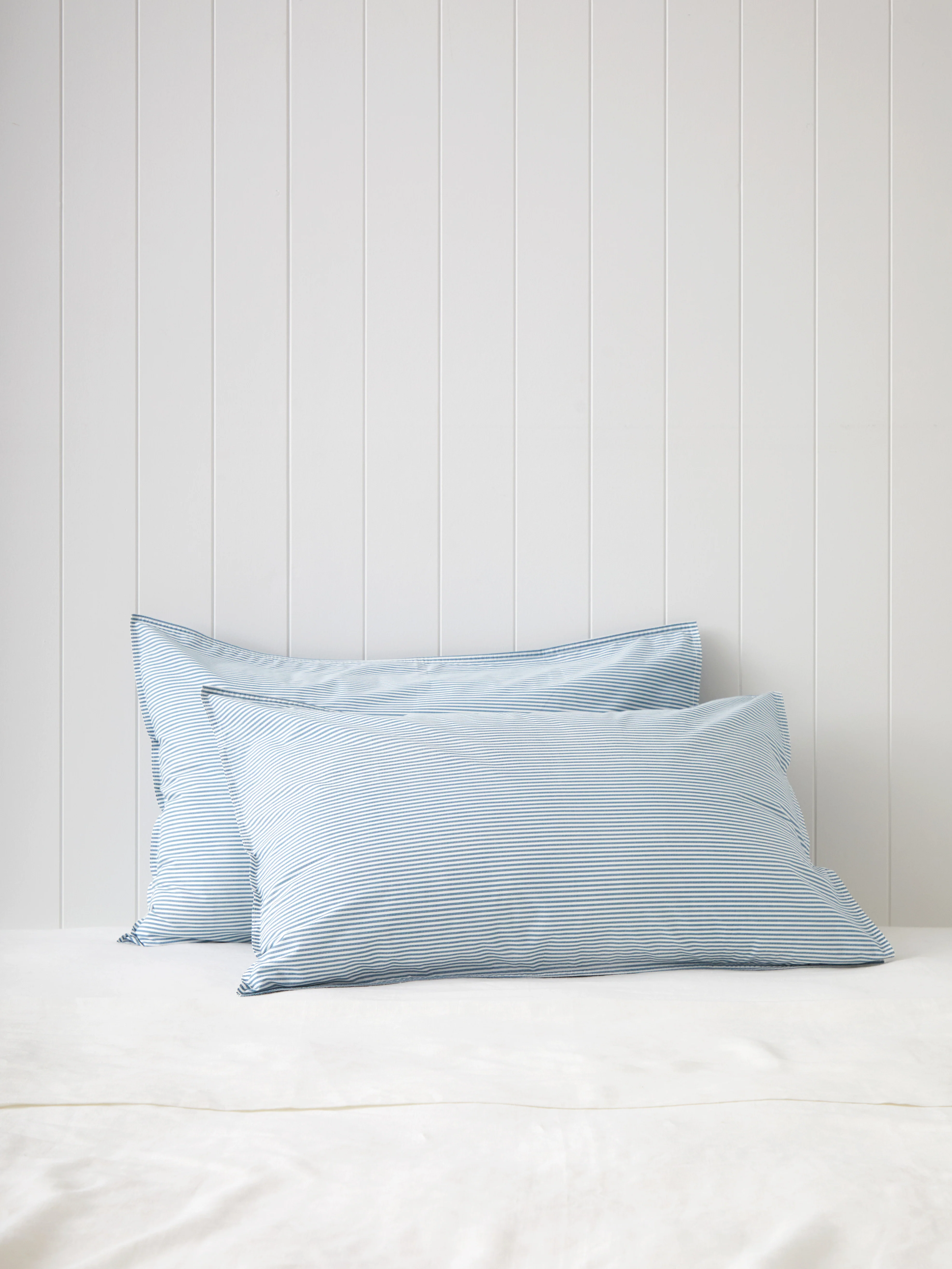 Purity Organic Cotton Standard Pillowcase Set in Blue Stripe