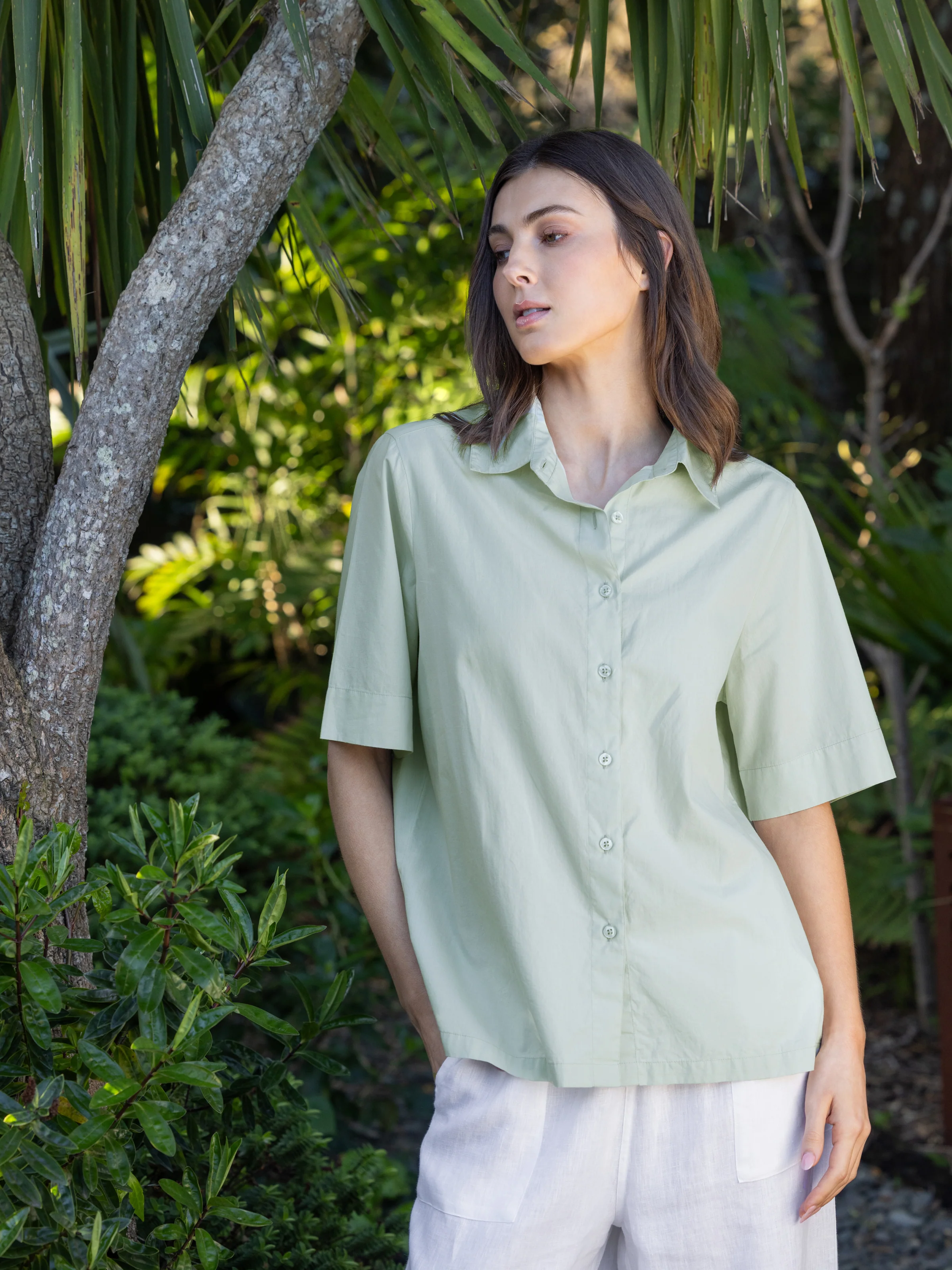 Rhodes Poplin Shirt in Green - Image 3
