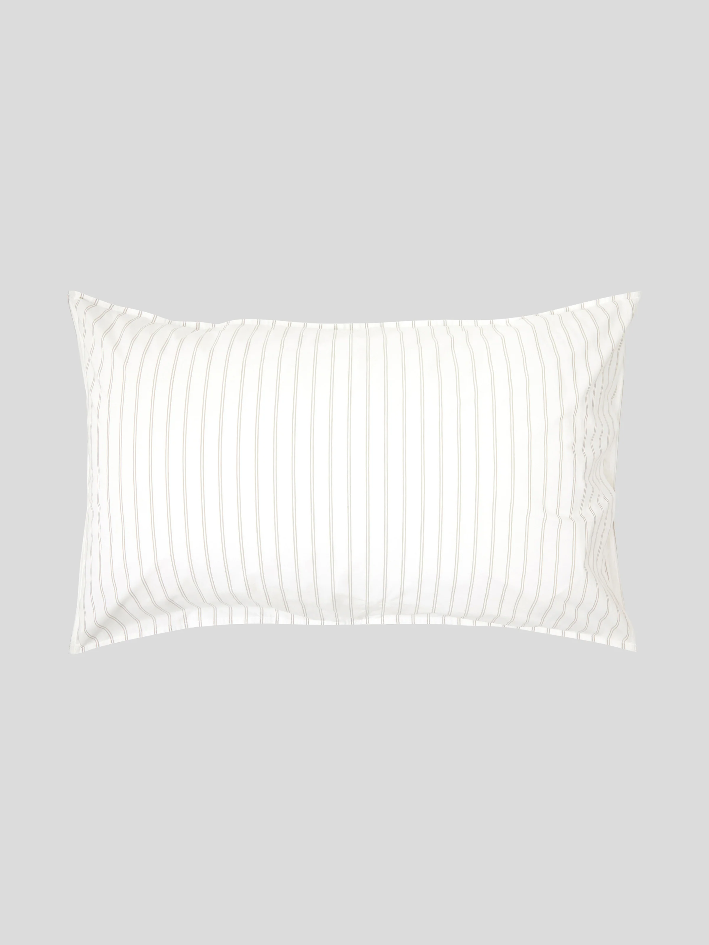 Shoreline Lodge Pillowcase Set - Image 2