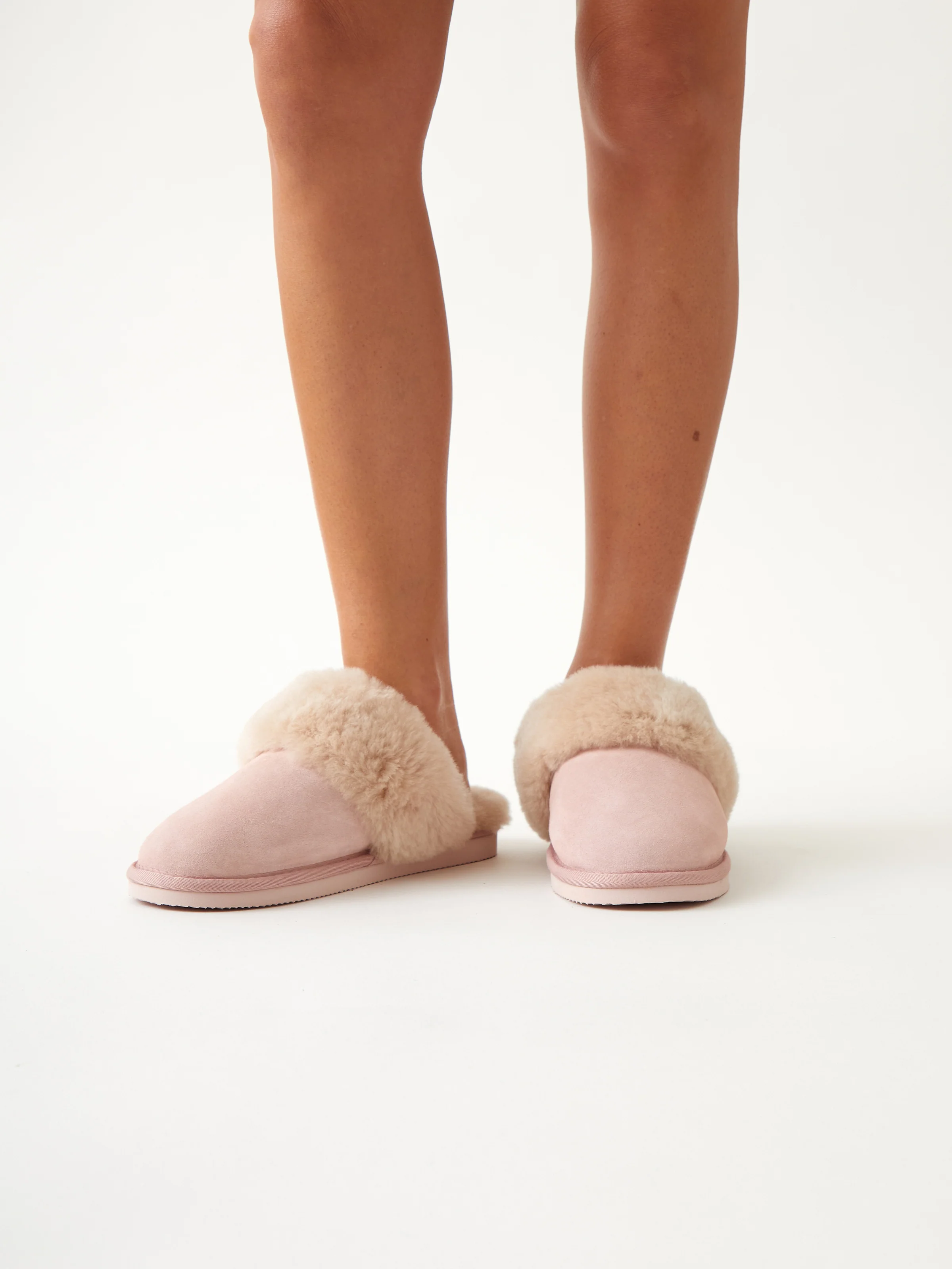 Snuggle Slippers in Pink