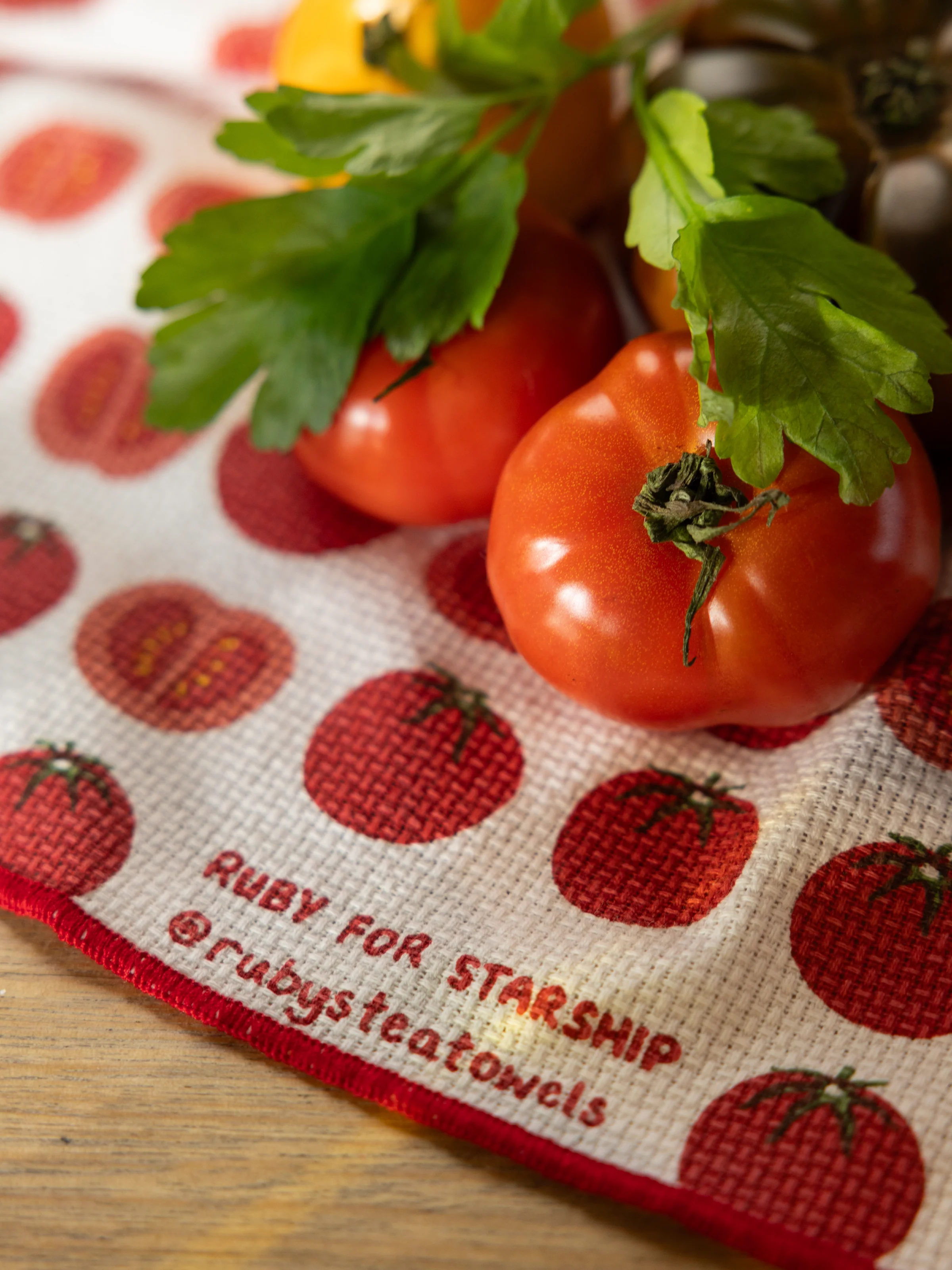 Starship Tomato Washcloth Set of 2 - Image 3