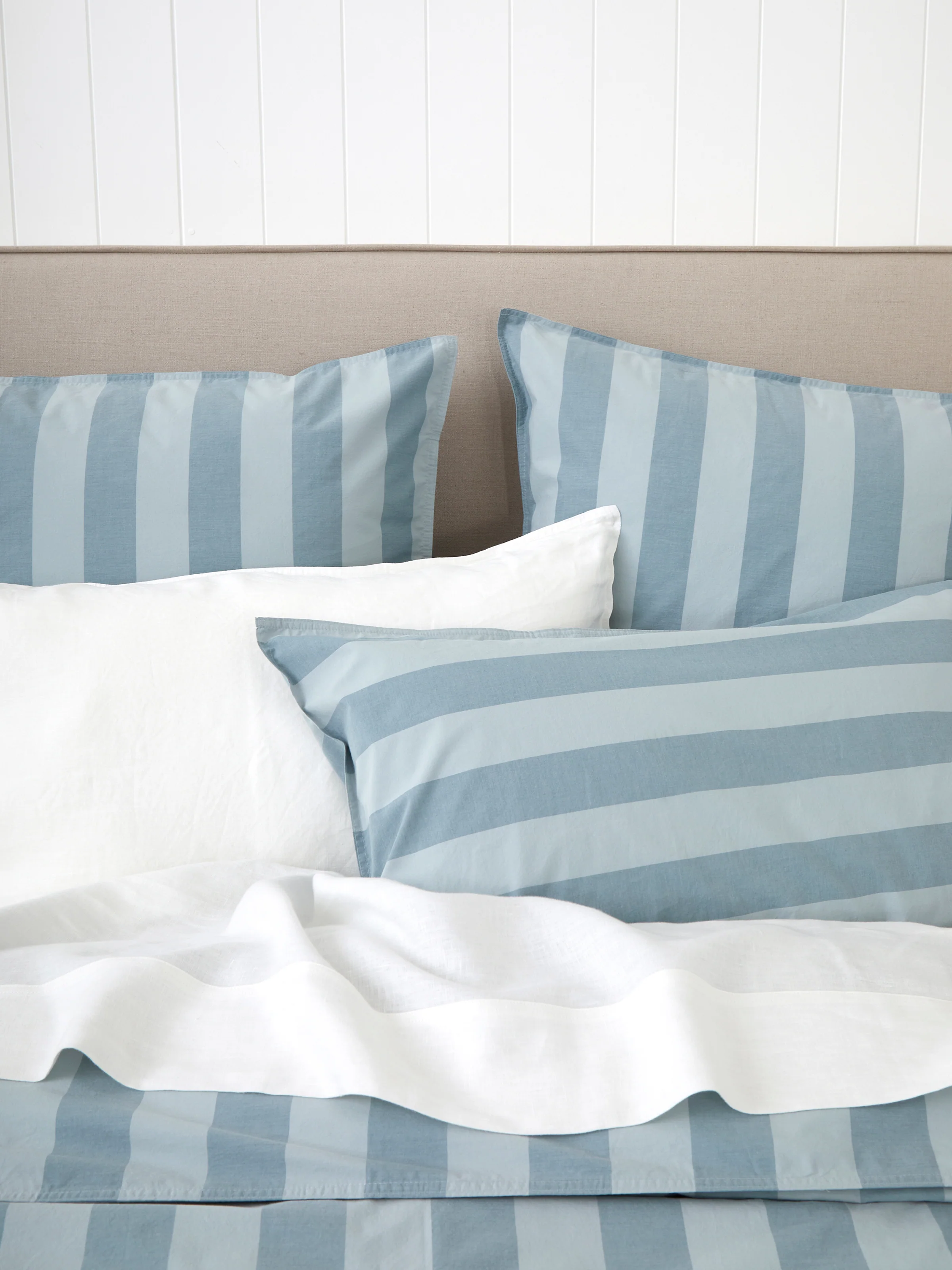 Tidal Duvet Cover Set - Image 2