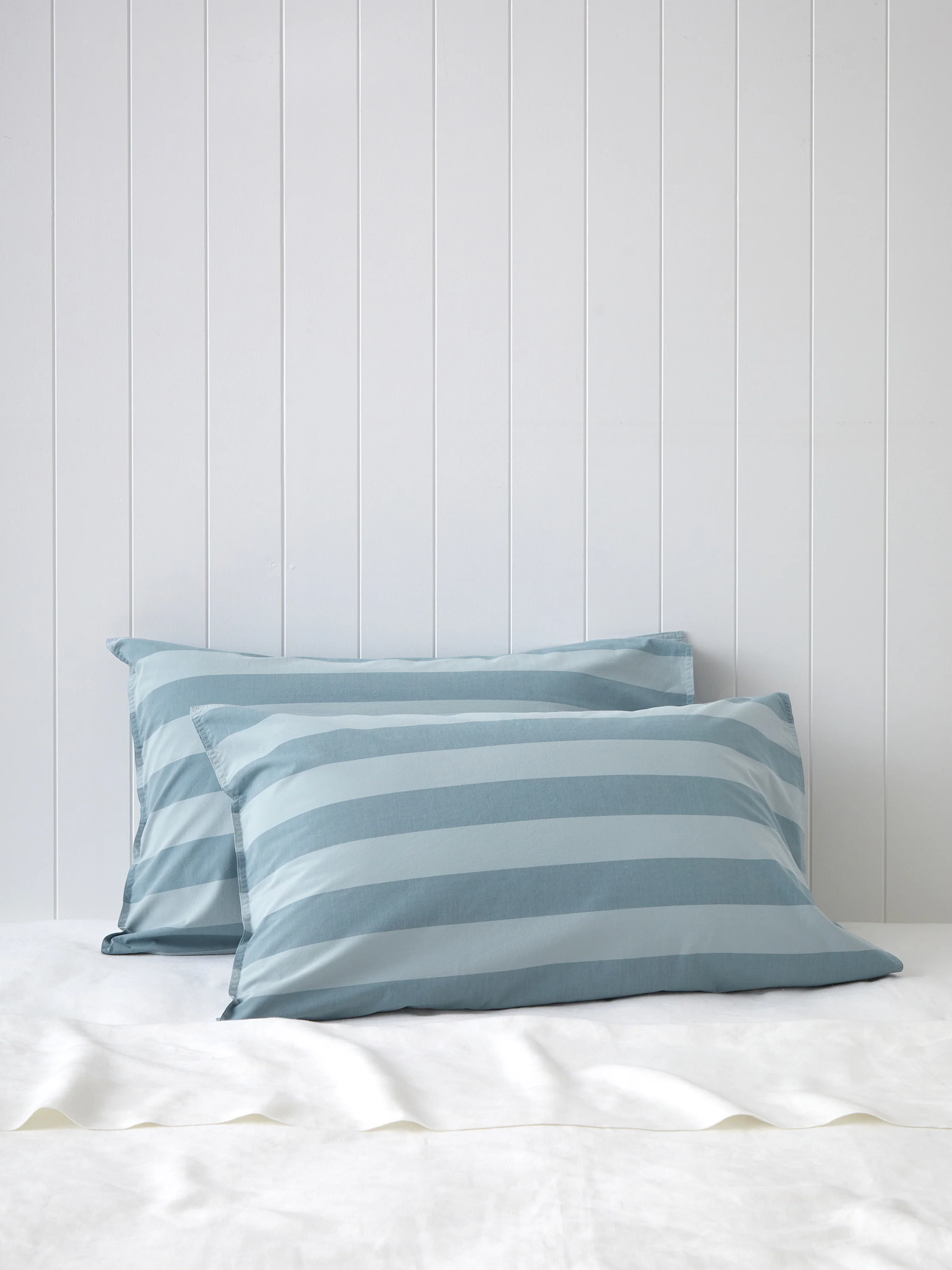 Tidal Standard Pillowcase Set