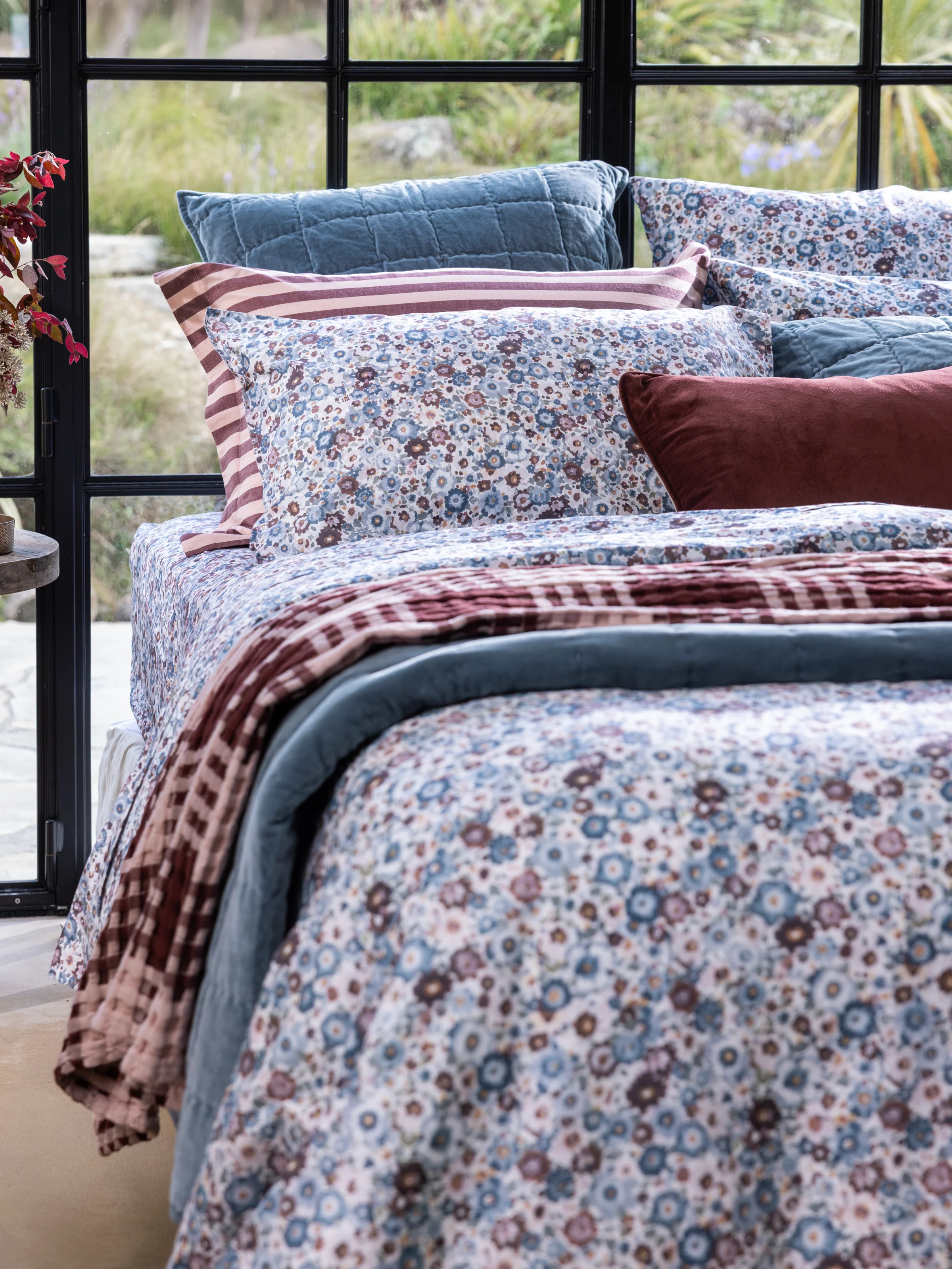 Tula Oxford Pillowcase Set - Image 2