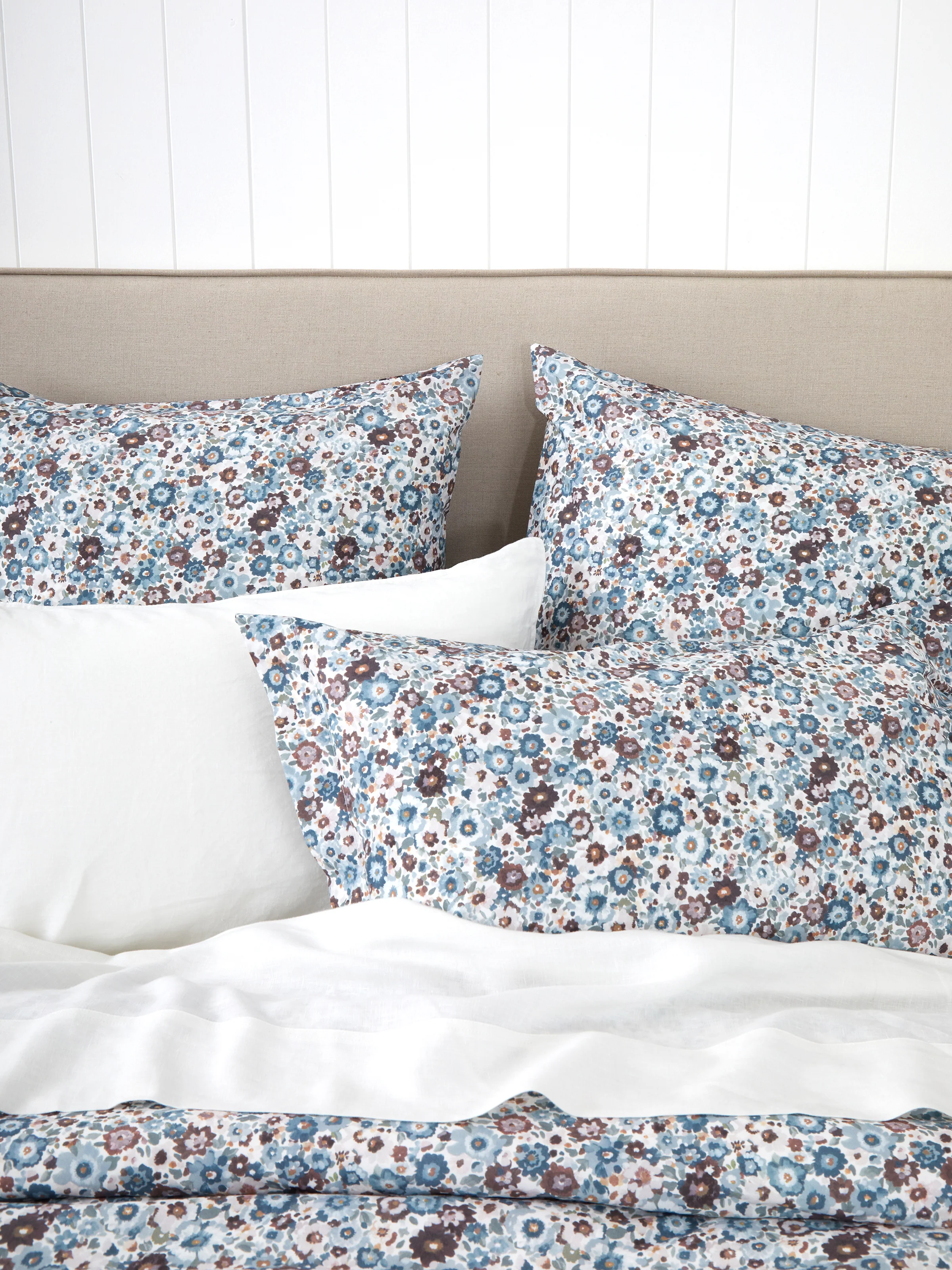 Zinnia Duvet Cover Set - Image 2